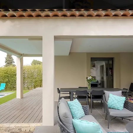 Beautiful Quiet Heated Pool Villa Mougins